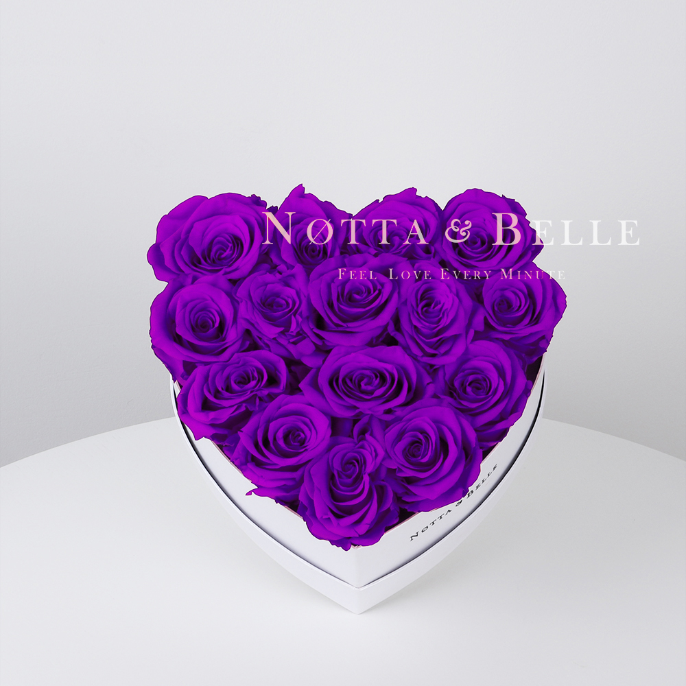 Mazzo colore viola «Love» in una scatola bianca - 15 pz.