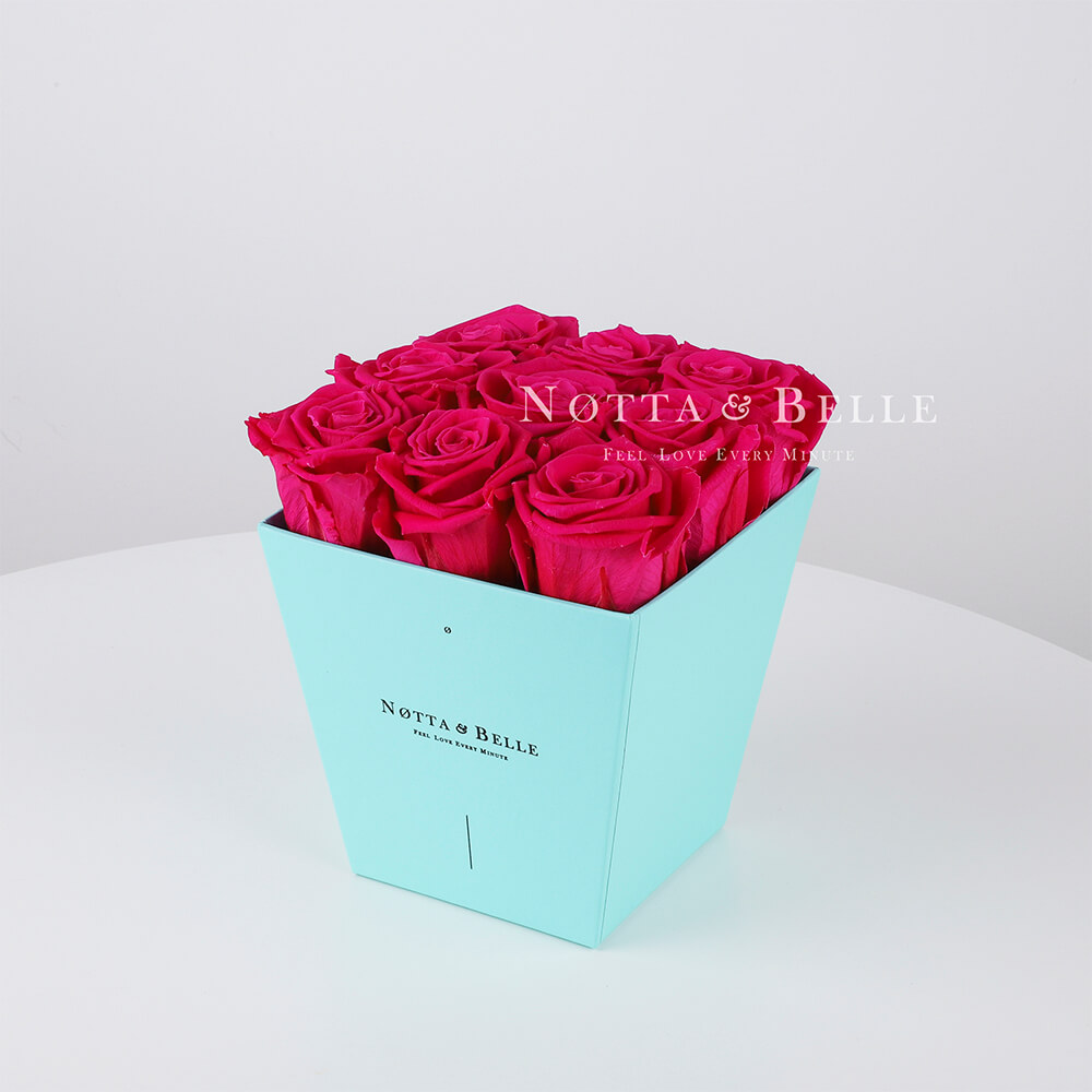 Долговечный букет из 9 ярко розовых роз - №163