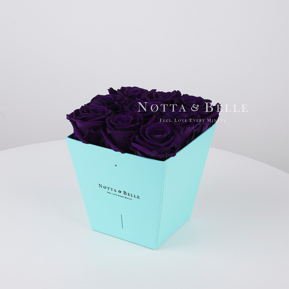Долговечный букет из 9 фиолетовых роз - №153