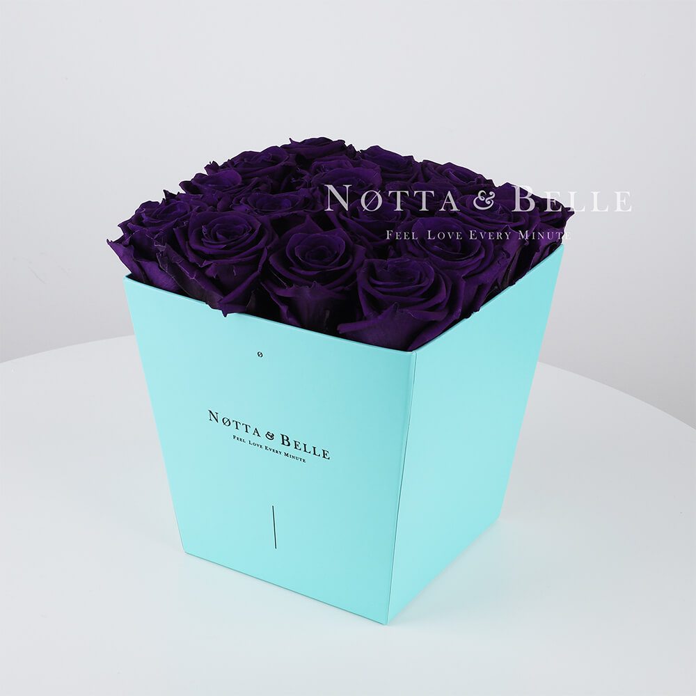 Долговечный букет из 17 фиолетовых роз - №253