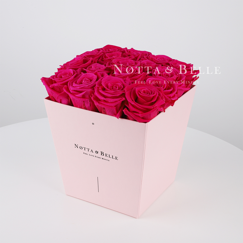 Долговечный букет из 17 ярко розовых роз - №265