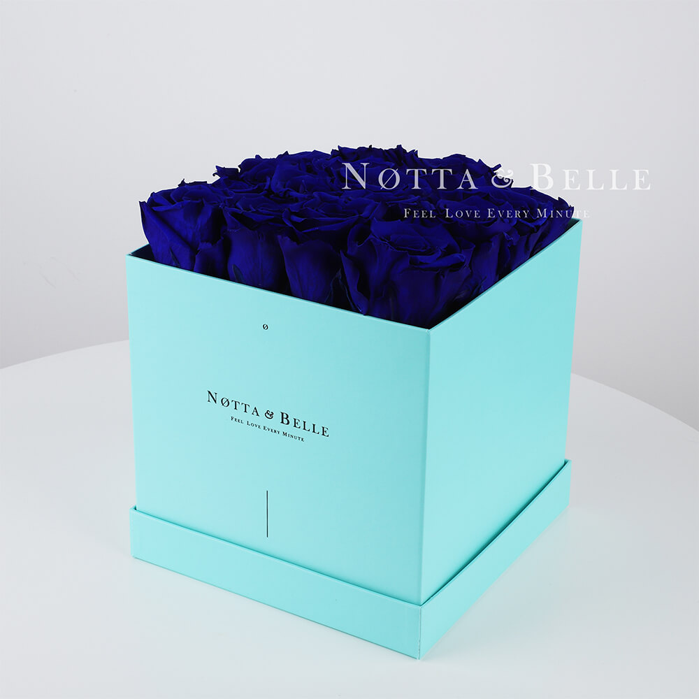 Долговечный букет из 17 синих роз - №433