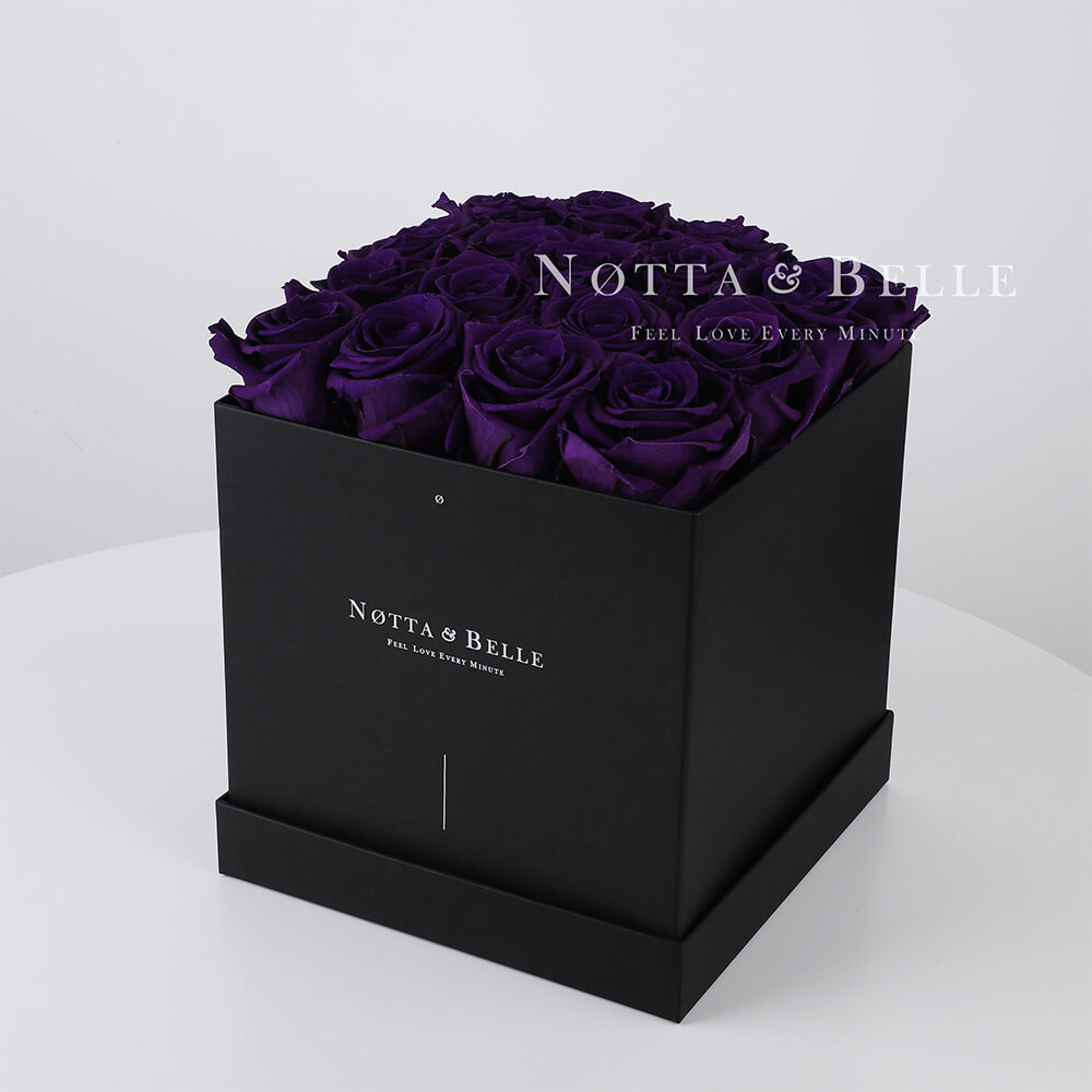 Долговечный букет из 17 фиолетовых роз - №452