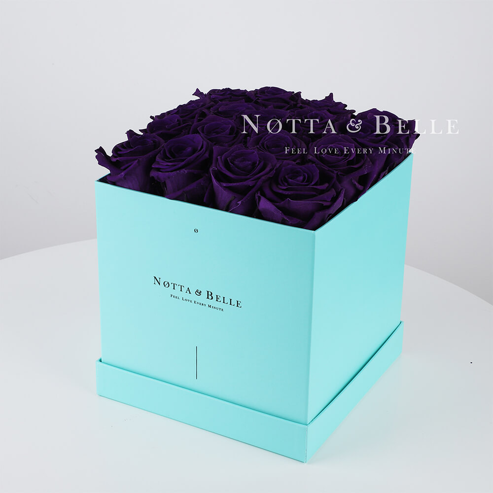 Долговечный букет из 17 фиолетовых роз - №453