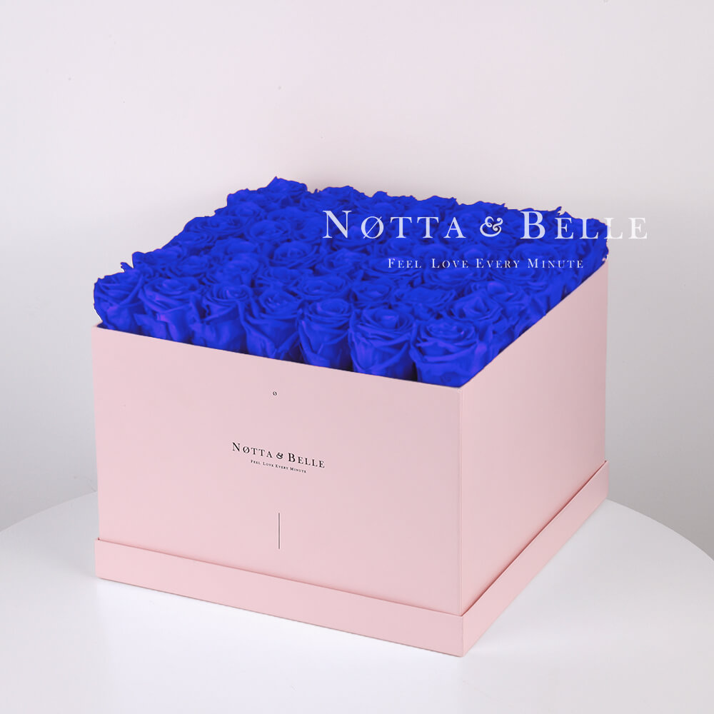 Долговечный букет из 49 синих роз - №735