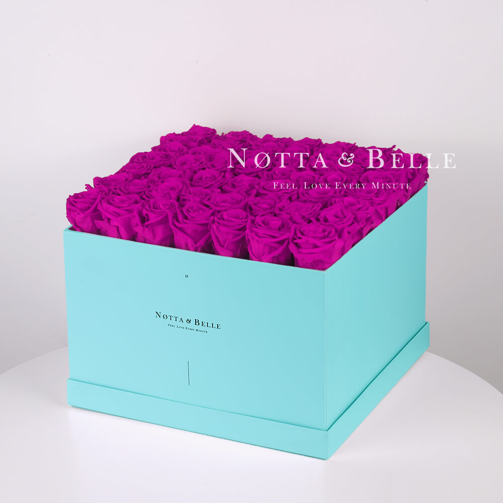 Долговечный букет из 49 роз цвета Фуксии - №773