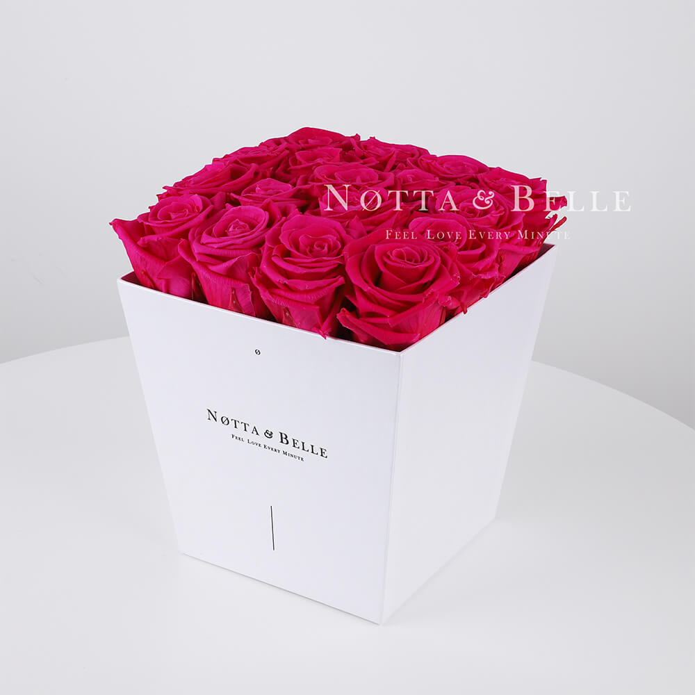 Helderroze boeket «Forever» - 17 rozen
