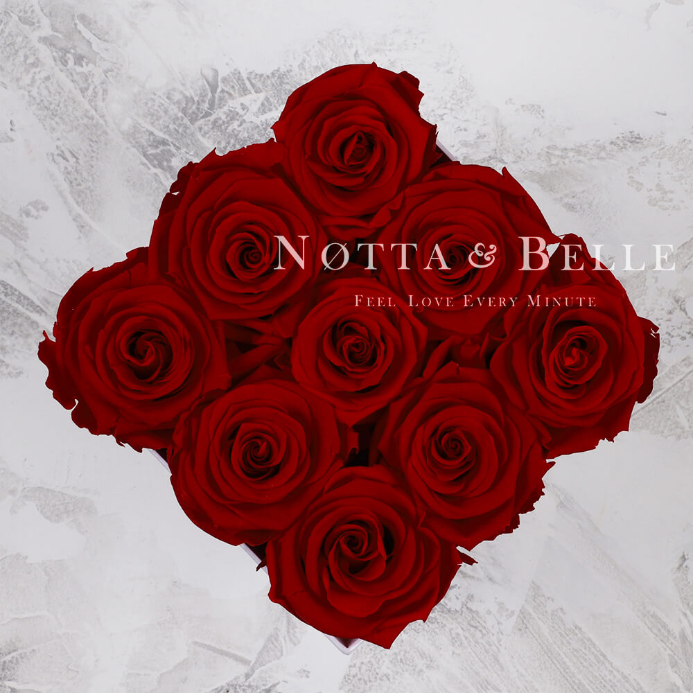 Bouquet satin lie de vin «Romantic» - 9 roses