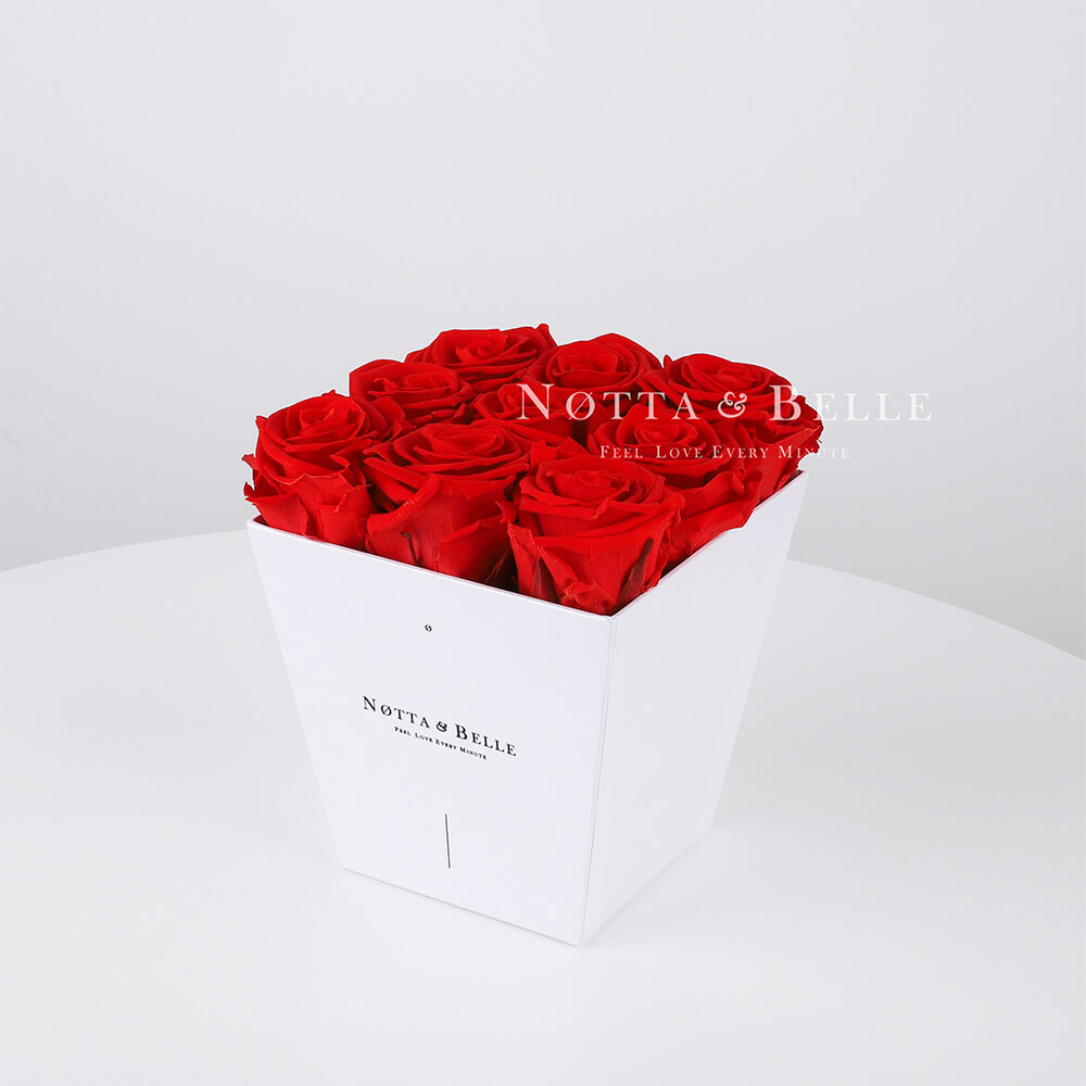 Bouquet rouge «Forever» | 9 roses | boîte blanche | Notta&Belle