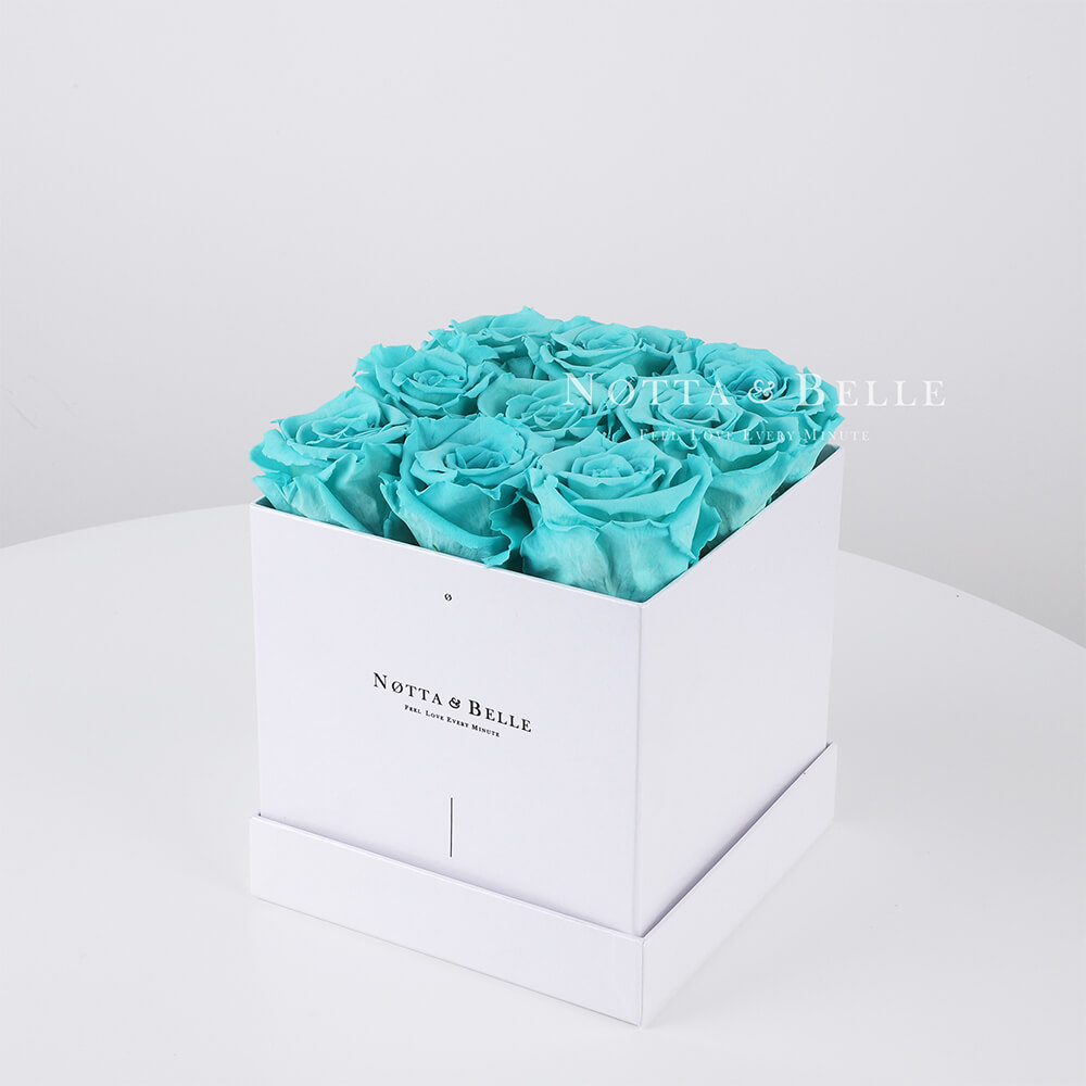 Bouquet Turquoise «Romantic» - 9 roses 