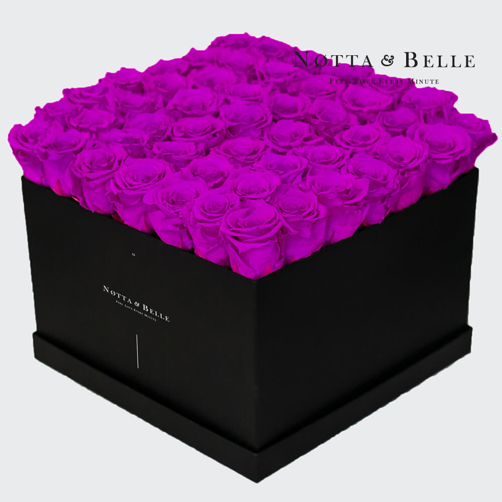 Bouquet violet «Romantic» - 49 roses 