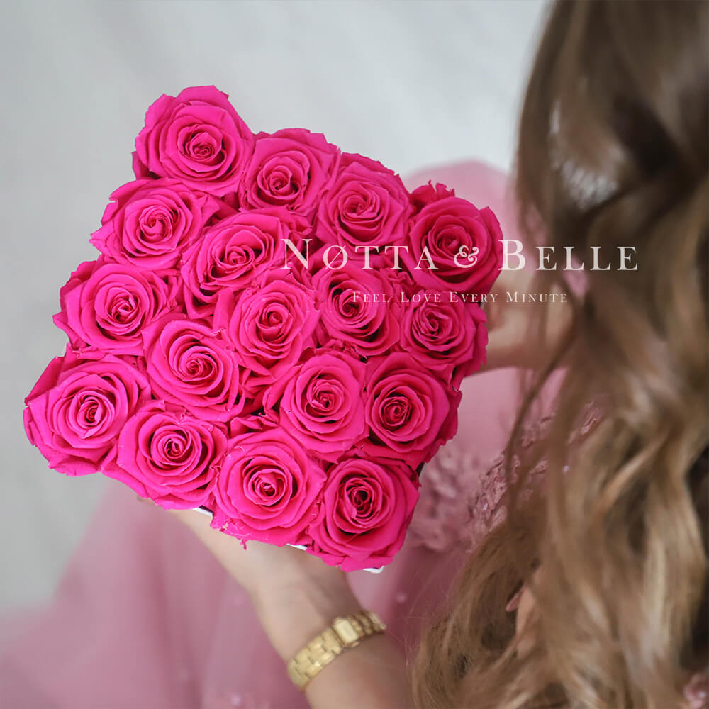 Fuchsia bouquet «Forever» - 17 roses 