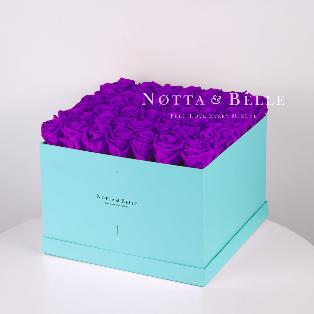Долговечный букет из 49 фиолетовых роз - №753